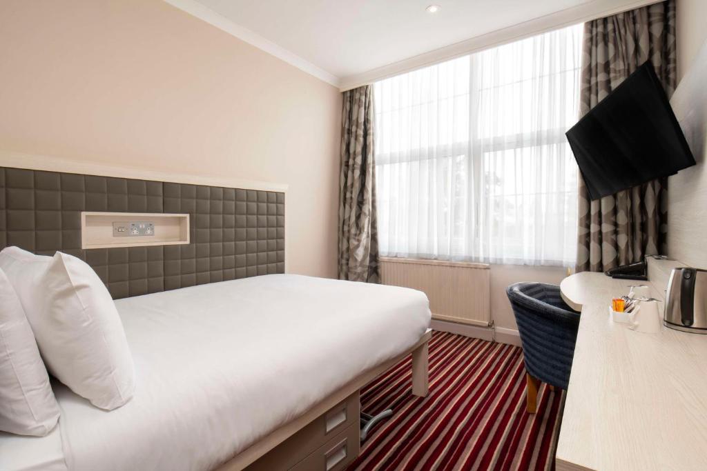 Classic Single Room